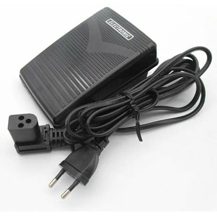 Marque - 979314-031 220V Fotpedal med ledning Kompatibel med/Erstatning for Singer Marque ved H613 Husholdningssymaskin