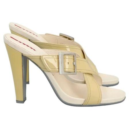 Prada Vintage Pre-owned Leather heels , Beige , Dames , Maat: 40 EU Vintage Schoenen