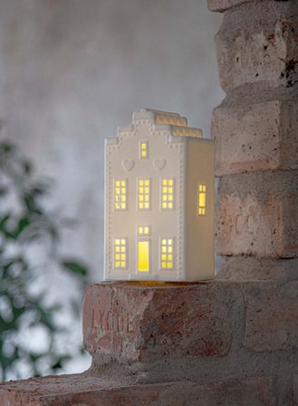 Julepynt Vinterhus m/lys H16 - hvit