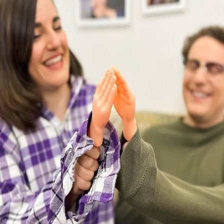 Minihänder (1 par) - Original Mini Liten Handpinne-docka - Få vem som helst att skratta - Kul för vänner och familj