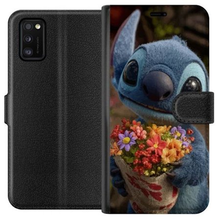 Kompatibel Tegnebogsetui til Samsung Samsung Galaxy A41 Sød blå figur med store øjne, der holder en farverig buket i en varm og kær stil