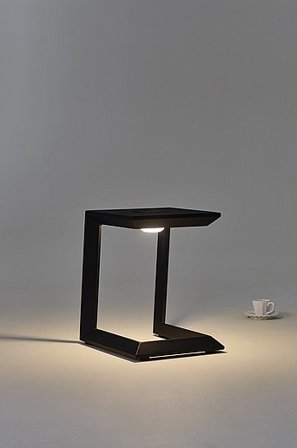 Jotex - Led, Solcelledrevet Bord Sort - SOLO - Køb Sofaborde til haven hos Jotex