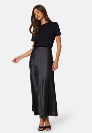 BUBBLEROOM Satin Maxi Skirt Klær