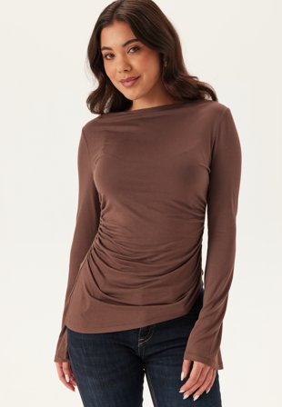 Bubbleroom - Boat Neck Asymmetric Top - Brown - Kläder