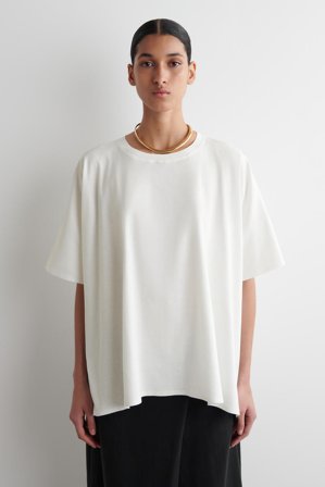COS T-Shirt Oversize Z Rękawami Typu Dolman in Biały