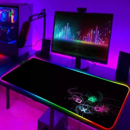 LED Gaming Musemåtte med Baggrundsbelysning Skrivebordsmåtte PSFour Musemåtte RGB Gamer Skrivebordsdekorationer Computer Musemåtte Pc Gamer Fuld Måtte