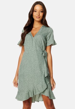 VERO MODA Henna 2/4 Wrap Frill Dress Laurel Wreath AOP:Wh Klær