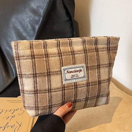 Kosmetikväska Sminkväska KHAKI khaki