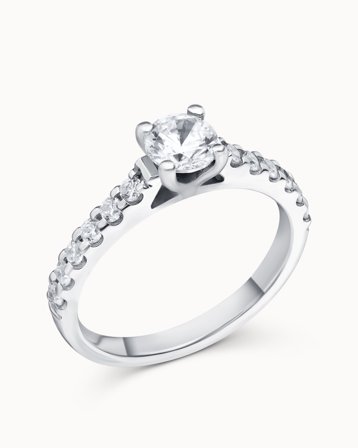 Sidestensring Gabrielle 950 Platin Naturlig Diamant 0.30 Carat - Forlovelsesringe & Vielsesringe hos Vanbruun