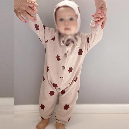 Baby Crew Neck Tecknat Print Med Hatt Playsuit One Piece Romper