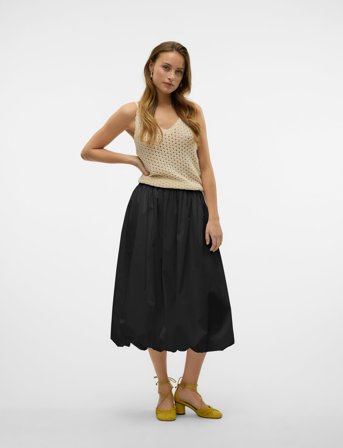 Vero Moda Vmfriba Mw 7/8 Balloon Skirt Wvn Ga - Black - XS