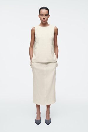 COS Frauen Mules Aus Leder Mit Spitzer Zehenkappe in Grau