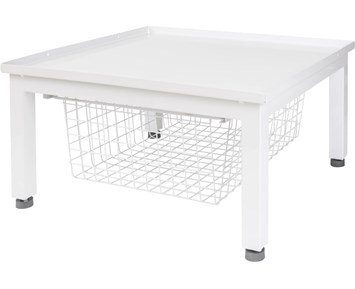 Nordic Quality Förhöjningssockel Med Korg - Fyndvara - Förhöjningssockel med förvaringskorg