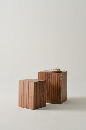 Jotex - Sidebord 2-pakk 30x30 Cm 40x40 Cm Valnøttfiner - PALANZO - Kjøp Sidebord & småbord hos Jotex