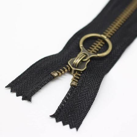 10 st #5 Metalldragkedja 22cm 5mm Icke-separerbar För Väska DIY Syhantverk