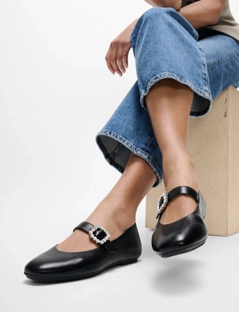 FitFlop Delicato Crystal-Buckle Leather Mary Janes - Black - EU39