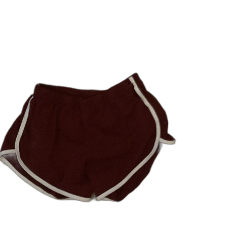vinröda shorts