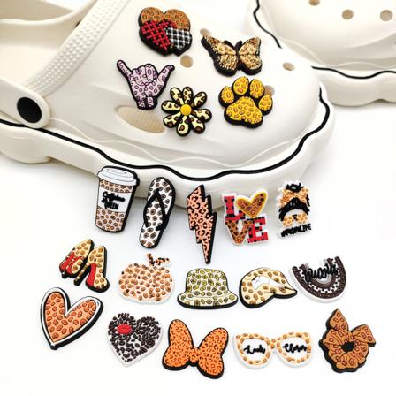 20 stk. 3D Clog Sandaler Smykker (Leopard Print), Sko Charms, Søde Sko Smykker til Clogs Sko Sandal Armbånd DIY