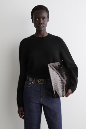 COS Women's Cashmere Crew Neck Jumper in Black