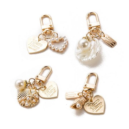 4 stk Kjærlighetsbrev til Shell Conch Pearl Metal Golden Keychain Kit Bag Charm Jewe
