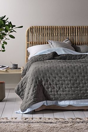 Jotex - Tagesdecke, Doppelbettgröße 260x260cm Hellgrau - CALM - Kaufe Doppelbett bei Jotex