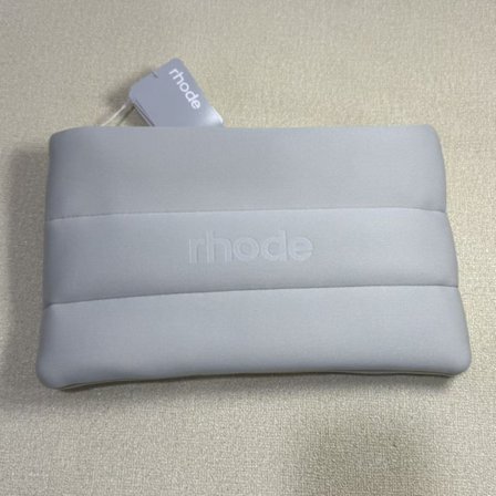 Rhode kosmetikväska, reseorganisatör, Hailey Skin sminkorganisatör.