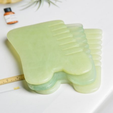*Sjælden perle 1 stk Jade Massage Kam Skraber Hovedbundskam Jade Skrabe Tabletter Massage Værktøjer Multifunktionel Håndholdt Hoved og Zi Fisk Massage