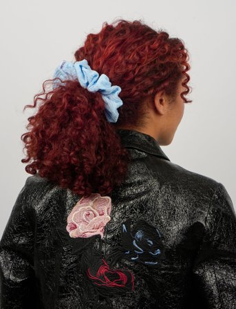 SUI AVA Ea Zig-Zag Scrunchie - Blue - ONE SIZE