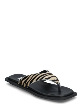Steve Madden | Splash-L Sandals | 40