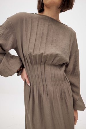 NA-KD Long Sleeve Pleated Midi Dress - Efterårskjoler - Brun - EU 38