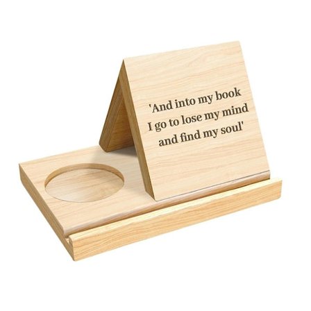 Personlig Træbogstøtte i Trekantform med Kopholder, Tilpasset Fødselsblume Bogmærkesholder