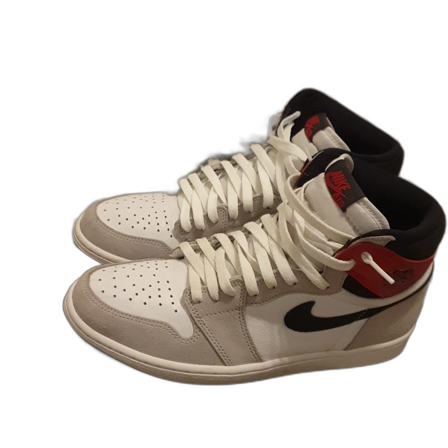 Jordan 1 High Retro Light Smoke Gray