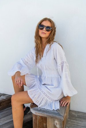 MISSMAYA - Sissel Dress White Border - M