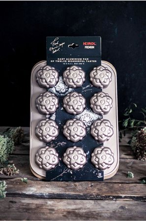 Heirol - Muffinspande 12 Muffins Heirol - Sølvfarvet - Røreskåle & dejfade - Fra Homeroom