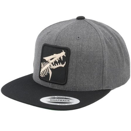 Skillfish - Grå snapback Keps - Monster Of The Depth Fish Charcoal/Black Snapback @ Hatstore