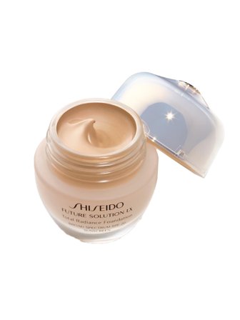 Shiseido Future Solution LX Foundation 30.0ml