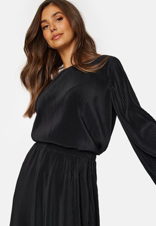 Pieces Ossa LS O-Neck Wide Sleeve Top Black Klær