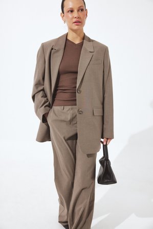 NA-KD T-Shirt mit längeren Ärmeln - T-Shirts - Braun - S