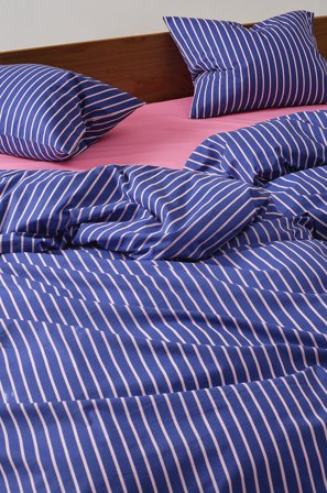 Jotex - Sengesett Økologisk Koboltblå/rosa - SIMA - Kjøp Enkeltseng hos Jotex