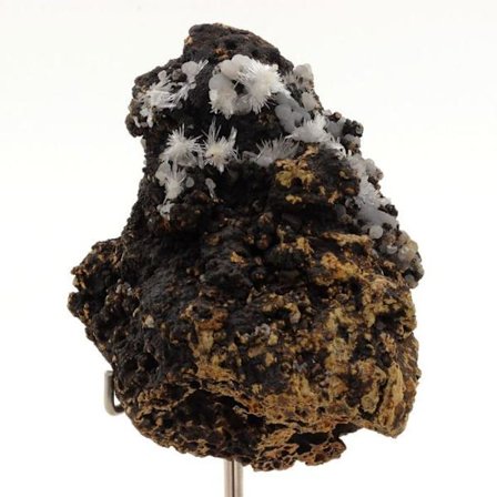 Sten og mineraler. Calcit + Aragonit. 1440,90 øre. Gergovie, Clermont-Ferrand, Puy-de-Dôme, Frankrig.