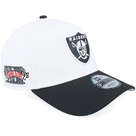 New Era - NFL Weiss Adjustable Cap - Hatstore Exclusive x Las Vegas Raiders Super Bowl 9FORTY White/Black A-Frame Trucker @ Hatstore