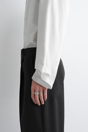 COS Men's Indented Signet Ring in Silver-coloured