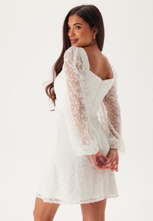 Bubbleroom Occasion - Ruched L/S Short Dress - White - Kläder