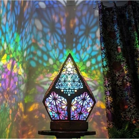 Färgglad 3D Geometri Projektionsnattlampa Vintage Bohemisk Ljus - Polstjärna Stor Golvlampa Ihålig Dekorativ Nattlampa Diamantformad LED Des