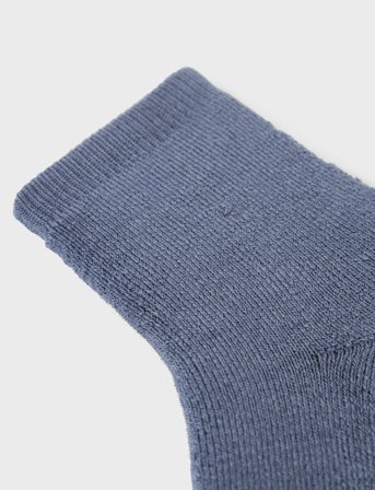 name it Nmmwaksi Wo/Bl Terry Sock W/Non Skid - Blue - 19-21