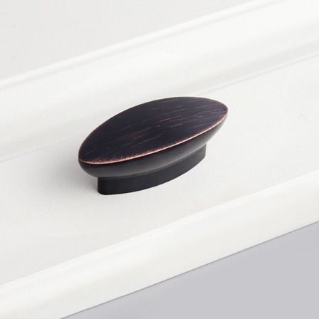 Antikt skåp Lådknopp Dörrhandtag C C