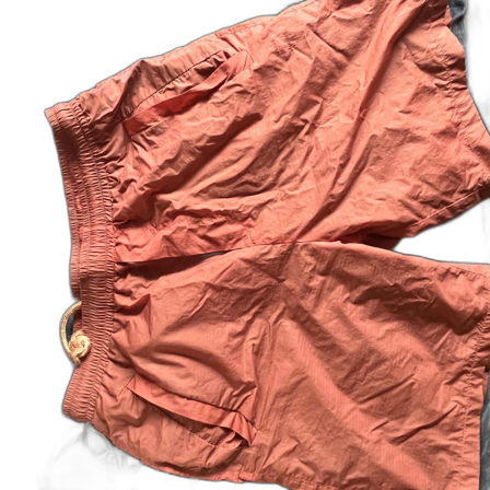 Rosa shorts från Acne Studios