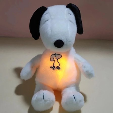 2025 Nye Modes Baby Åndedræt Beroligende Snoopy Hund Sovende Ledsager Musik og Lys Plysdukke Legetøj bedste julegave