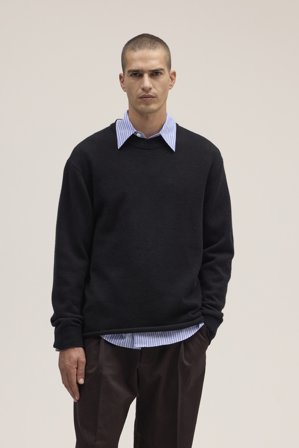 NN.07 Frederick Male Black