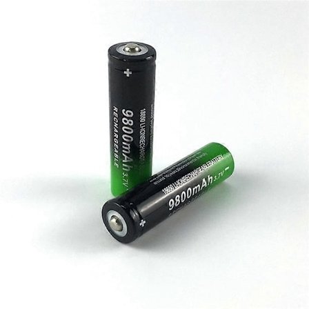 4 stk. 18650 3,7V 9800mAh Litiumbatteri – Oppladbar strømcelle for lommelykter, elsykkel, powerbank, bærbar PC